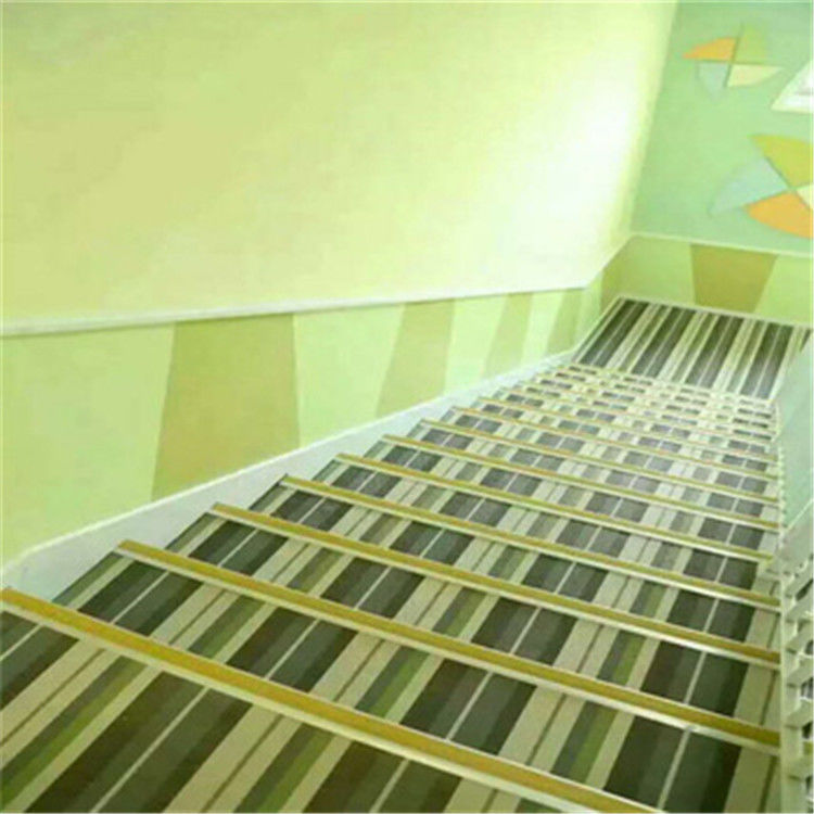 Impermeabilizzi la pavimentazione tessuta del vinile, pavimentazione tessuta del PVC della prova di fuoco per le scale fornitore